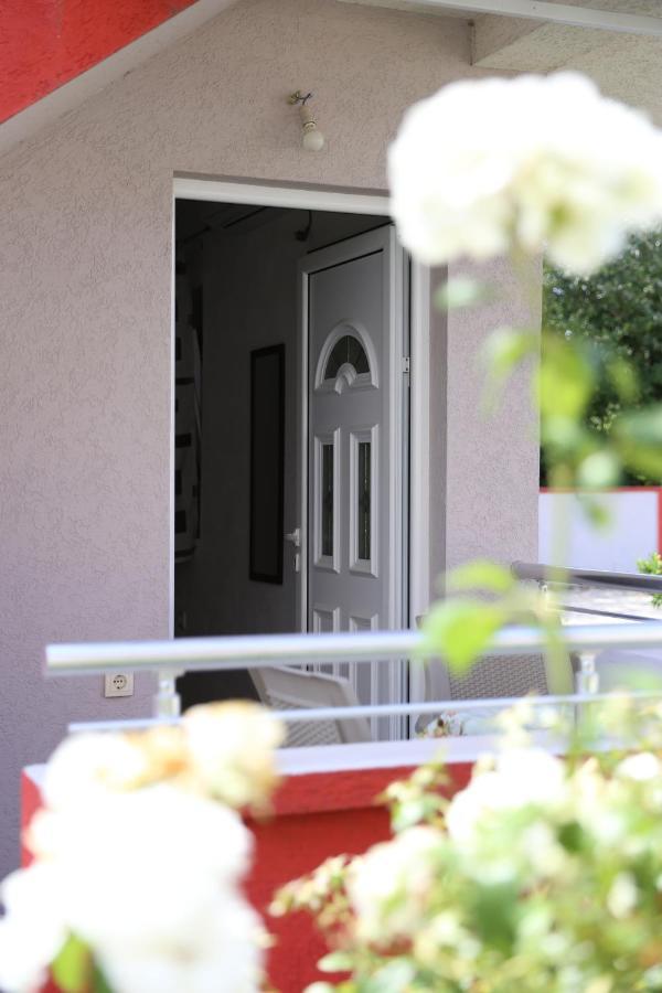Friendly House Ulcinj Exterior foto