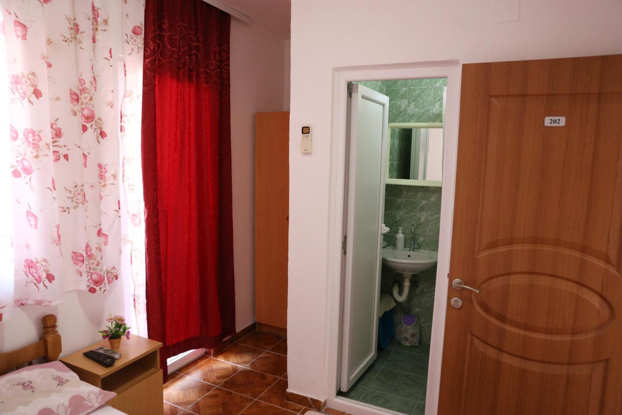 Friendly House Ulcinj Quarto foto