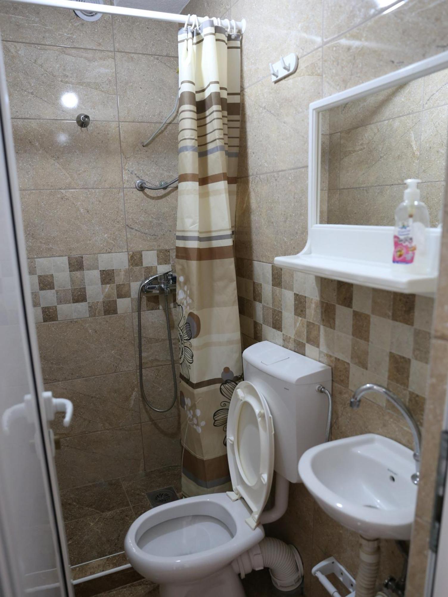 Friendly House Ulcinj Quarto foto