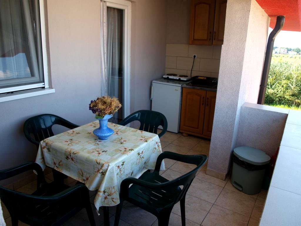 Friendly House Ulcinj Quarto foto