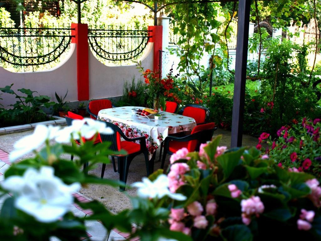 Friendly House Ulcinj Exterior foto