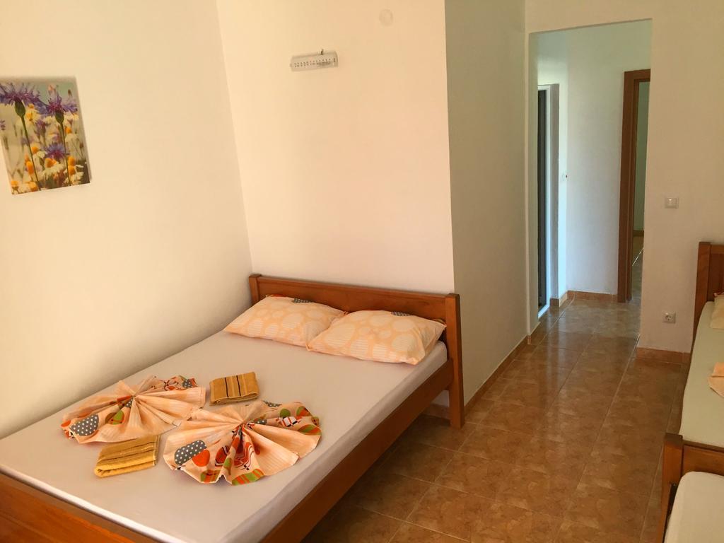 Friendly House Ulcinj Exterior foto