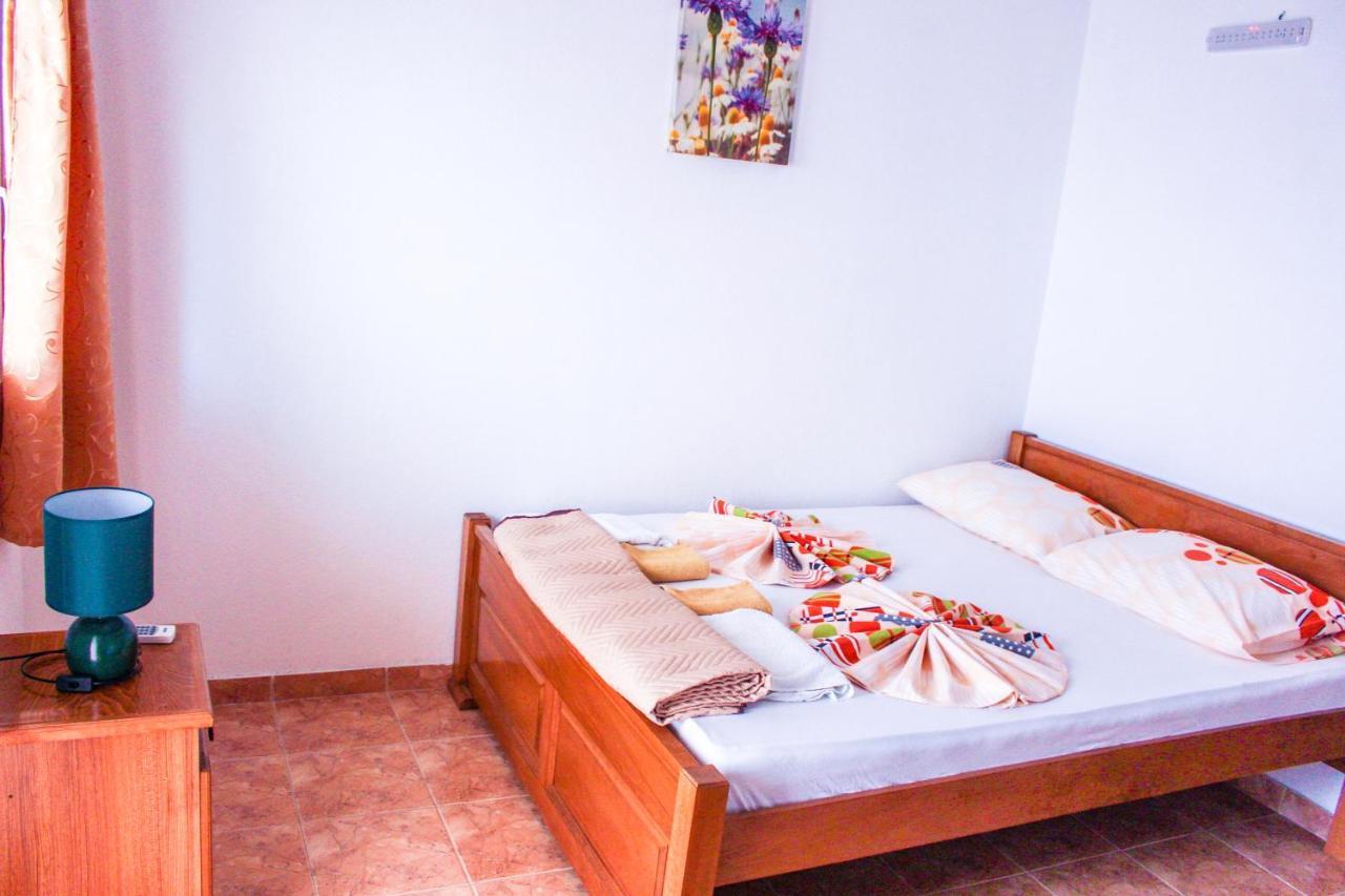 Friendly House Ulcinj Quarto foto